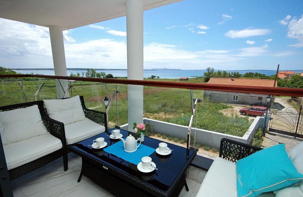 Apartments Victoria Privlaka Privlaka  Habitación foto